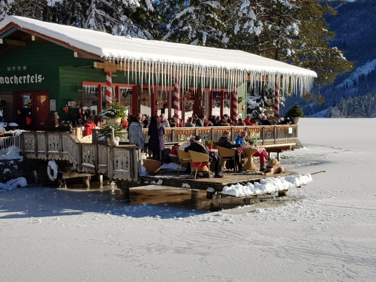 Kraners Alpenhof Bio Bed And Breakfast Pension Weissensee Esterno foto