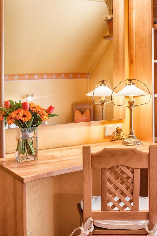 Kraners Alpenhof Bio Bed And Breakfast Pension Weissensee Esterno foto