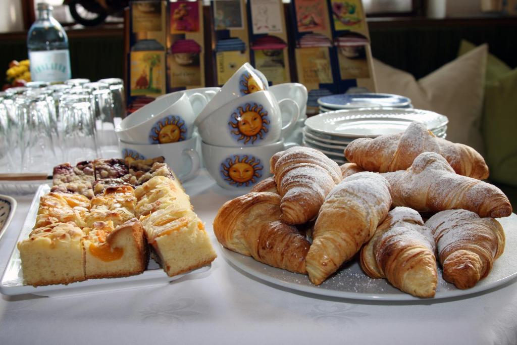 Kraners Alpenhof Bio Bed And Breakfast Pension Weissensee Esterno foto
